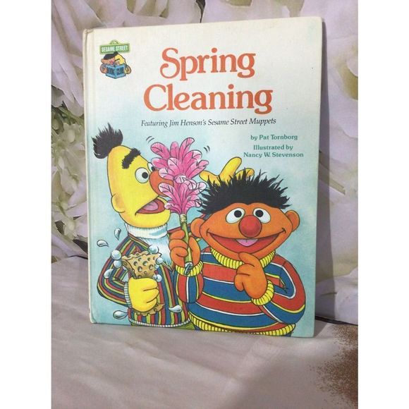 1980 Vintage Children’s Hardback Sesame Street “Spring Cleaning” Jim Henson’s - Picture 2 of 10